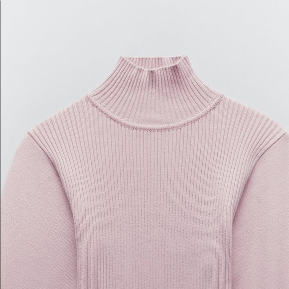 Gorgeous Zara knit bodysuit with balloon sleeves. - Picture 6 of 9